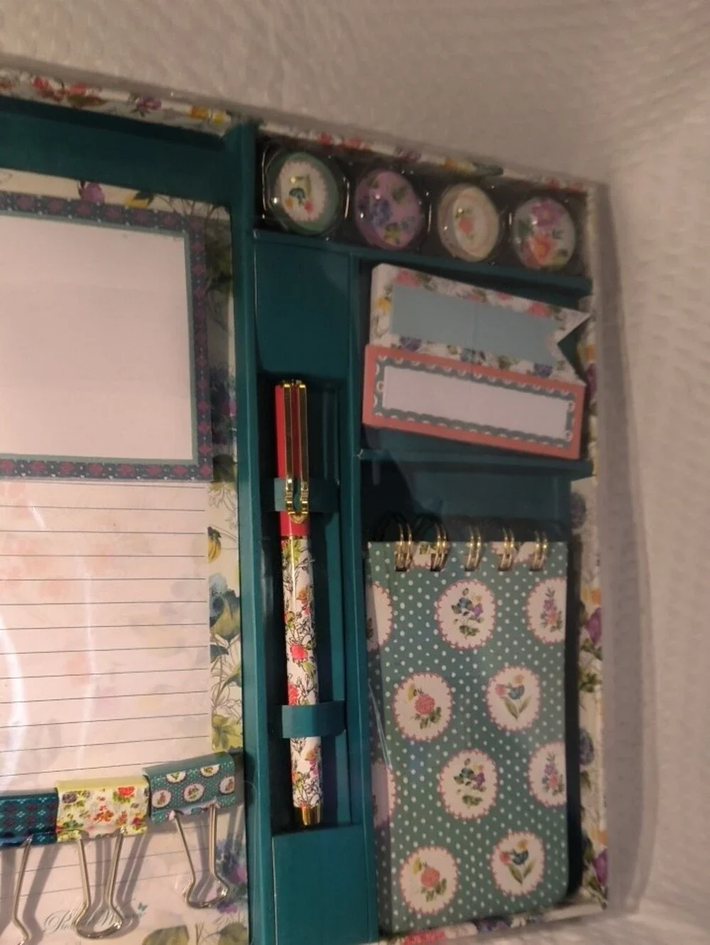 The Pioneer Woman Teal Floral Desk Stationery Set 59 Piece Collection